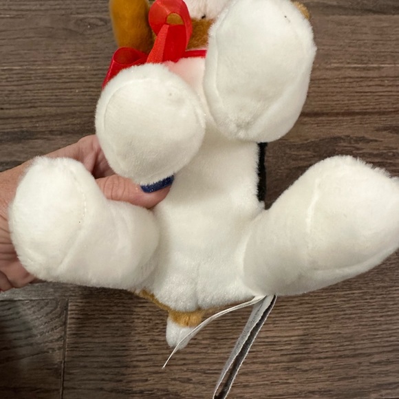 Beagle dog with a red ribbon by Evergreen. - Picture 6 of 7